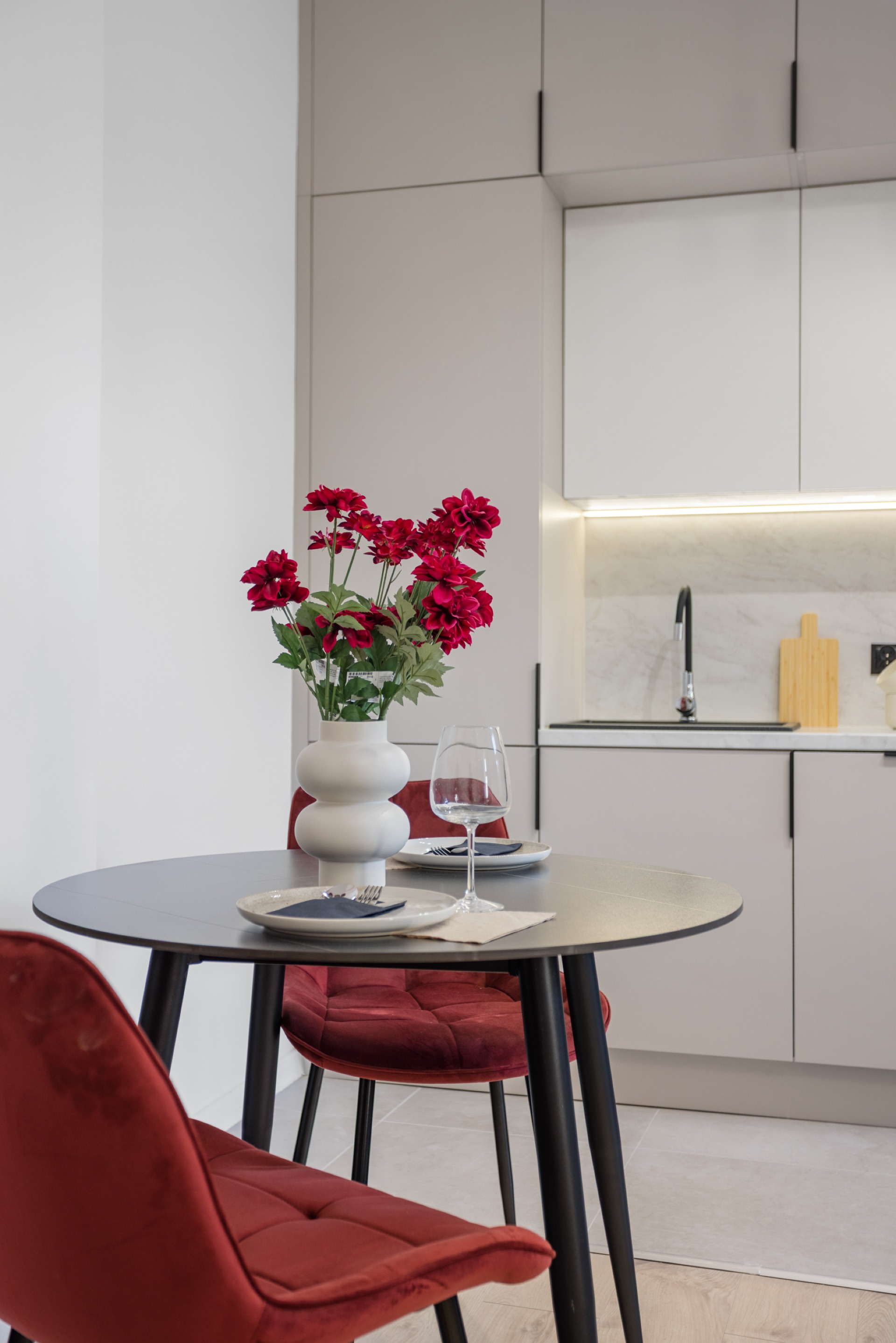 Przestronny apartament na Wierzbięcicach | 2 pokoje | Klucze od zaraz!